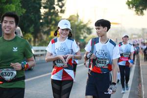 BIB: 6033, 6307
                            <button type="button" onclick="openModal(6399679)" class="btn btn-primary btn-sm float-right btn-popup" data-toggle="modal" data-target=".modal-high-quality">
                        <i class="fas fa-shopping-cart"></i> Add to Cart
                    </button>
                                            <button type="button" onclick="isThisMe(6399679, true)" class="btn btn-success btn-sm float-right btn-popup btn-isme hidden" data-toggle="tooltip" data-placement="bottom" title="นี่คือรูปของคุณใช่ไหม คลิกที่นี่เพื่อเอาเข้าอัลบั้ม">
                        <i class="fas fa-plus"></i> Add to album
                    </button>
                    <button type="button" onclick="isThisMe(6399679, false)" class="btn btn-warning btn-sm float-right btn-popup btn-isnotme hidden">
                        <i class="fas fa-ban"></i> Remove from album
                    </button>