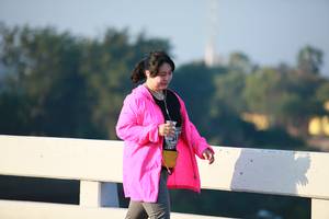 BIB: 
                            <button type="button" onclick="openModal(6403542)" class="btn btn-primary btn-sm float-right btn-popup" data-toggle="modal" data-target=".modal-high-quality">
                        <i class="fas fa-shopping-cart"></i> Add to Cart
                    </button>
                                            <button type="button" onclick="isThisMe(6403542, true)" class="btn btn-success btn-sm float-right btn-popup btn-isme hidden" data-toggle="tooltip" data-placement="bottom" title="นี่คือรูปของคุณใช่ไหม คลิกที่นี่เพื่อเอาเข้าอัลบั้ม">
                        <i class="fas fa-plus"></i> Add to album
                    </button>
                    <button type="button" onclick="isThisMe(6403542, false)" class="btn btn-warning btn-sm float-right btn-popup btn-isnotme hidden">
                        <i class="fas fa-ban"></i> Remove from album
                    </button>