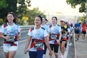 BIB: 7310, 606, 3097
                            <button type="button" onclick="openModal(6399957)" class="btn btn-primary btn-sm float-right btn-popup" data-toggle="modal" data-target=".modal-high-quality">
                        <i class="fas fa-shopping-cart"></i> Add to Cart
                    </button>
                                            <button type="button" onclick="isThisMe(6399957, true)" class="btn btn-success btn-sm float-right btn-popup btn-isme hidden" data-toggle="tooltip" data-placement="bottom" title="นี่คือรูปของคุณใช่ไหม คลิกที่นี่เพื่อเอาเข้าอัลบั้ม">
                        <i class="fas fa-plus"></i> Add to album
                    </button>
                    <button type="button" onclick="isThisMe(6399957, false)" class="btn btn-warning btn-sm float-right btn-popup btn-isnotme hidden">
                        <i class="fas fa-ban"></i> Remove from album
                    </button>