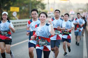 BIB: 7729, 3118, 3101
                            <button type="button" onclick="openModal(6392149)" class="btn btn-primary btn-sm float-right btn-popup" data-toggle="modal" data-target=".modal-high-quality">
                        <i class="fas fa-shopping-cart"></i> Add to Cart
                    </button>
                                            <button type="button" onclick="isThisMe(6392149, true)" class="btn btn-success btn-sm float-right btn-popup btn-isme hidden" data-toggle="tooltip" data-placement="bottom" title="นี่คือรูปของคุณใช่ไหม คลิกที่นี่เพื่อเอาเข้าอัลบั้ม">
                        <i class="fas fa-plus"></i> Add to album
                    </button>
                    <button type="button" onclick="isThisMe(6392149, false)" class="btn btn-warning btn-sm float-right btn-popup btn-isnotme hidden">
                        <i class="fas fa-ban"></i> Remove from album
                    </button>