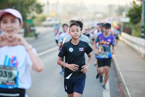 BIB: 039
                            <button type="button" onclick="openModal(6391925)" class="btn btn-primary btn-sm float-right btn-popup" data-toggle="modal" data-target=".modal-high-quality">
                        <i class="fas fa-shopping-cart"></i> Add to Cart
                    </button>
                                            <button type="button" onclick="isThisMe(6391925, true)" class="btn btn-success btn-sm float-right btn-popup btn-isme hidden" data-toggle="tooltip" data-placement="bottom" title="นี่คือรูปของคุณใช่ไหม คลิกที่นี่เพื่อเอาเข้าอัลบั้ม">
                        <i class="fas fa-plus"></i> Add to album
                    </button>
                    <button type="button" onclick="isThisMe(6391925, false)" class="btn btn-warning btn-sm float-right btn-popup btn-isnotme hidden">
                        <i class="fas fa-ban"></i> Remove from album
                    </button>