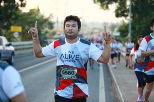 BIB: 6980
                            <button type="button" onclick="openModal(6394844)" class="btn btn-primary btn-sm float-right btn-popup" data-toggle="modal" data-target=".modal-high-quality">
                        <i class="fas fa-shopping-cart"></i> Add to Cart
                    </button>
                                            <button type="button" onclick="isThisMe(6394844, true)" class="btn btn-success btn-sm float-right btn-popup btn-isme hidden" data-toggle="tooltip" data-placement="bottom" title="นี่คือรูปของคุณใช่ไหม คลิกที่นี่เพื่อเอาเข้าอัลบั้ม">
                        <i class="fas fa-plus"></i> Add to album
                    </button>
                    <button type="button" onclick="isThisMe(6394844, false)" class="btn btn-warning btn-sm float-right btn-popup btn-isnotme hidden">
                        <i class="fas fa-ban"></i> Remove from album
                    </button>