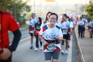 BIB: 6470
                            <button type="button" onclick="openModal(6401812)" class="btn btn-primary btn-sm float-right btn-popup" data-toggle="modal" data-target=".modal-high-quality">
                        <i class="fas fa-shopping-cart"></i> Add to Cart
                    </button>
                                            <button type="button" onclick="isThisMe(6401812, true)" class="btn btn-success btn-sm float-right btn-popup btn-isme hidden" data-toggle="tooltip" data-placement="bottom" title="นี่คือรูปของคุณใช่ไหม คลิกที่นี่เพื่อเอาเข้าอัลบั้ม">
                        <i class="fas fa-plus"></i> Add to album
                    </button>
                    <button type="button" onclick="isThisMe(6401812, false)" class="btn btn-warning btn-sm float-right btn-popup btn-isnotme hidden">
                        <i class="fas fa-ban"></i> Remove from album
                    </button>