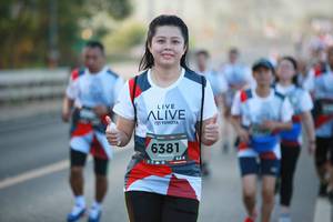 BIB: 6381
                            <button type="button" onclick="openModal(6398940)" class="btn btn-primary btn-sm float-right btn-popup" data-toggle="modal" data-target=".modal-high-quality">
                        <i class="fas fa-shopping-cart"></i> Add to Cart
                    </button>
                                            <button type="button" onclick="isThisMe(6398940, true)" class="btn btn-success btn-sm float-right btn-popup btn-isme hidden" data-toggle="tooltip" data-placement="bottom" title="นี่คือรูปของคุณใช่ไหม คลิกที่นี่เพื่อเอาเข้าอัลบั้ม">
                        <i class="fas fa-plus"></i> Add to album
                    </button>
                    <button type="button" onclick="isThisMe(6398940, false)" class="btn btn-warning btn-sm float-right btn-popup btn-isnotme hidden">
                        <i class="fas fa-ban"></i> Remove from album
                    </button>