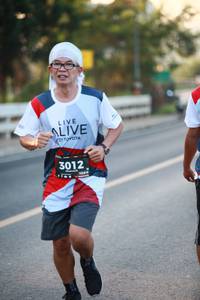 BIB: 3012
                            <button type="button" onclick="openModal(6395473)" class="btn btn-primary btn-sm float-right btn-popup" data-toggle="modal" data-target=".modal-high-quality">
                        <i class="fas fa-shopping-cart"></i> Add to Cart
                    </button>
                                            <button type="button" onclick="isThisMe(6395473, true)" class="btn btn-success btn-sm float-right btn-popup btn-isme hidden" data-toggle="tooltip" data-placement="bottom" title="นี่คือรูปของคุณใช่ไหม คลิกที่นี่เพื่อเอาเข้าอัลบั้ม">
                        <i class="fas fa-plus"></i> Add to album
                    </button>
                    <button type="button" onclick="isThisMe(6395473, false)" class="btn btn-warning btn-sm float-right btn-popup btn-isnotme hidden">
                        <i class="fas fa-ban"></i> Remove from album
                    </button>