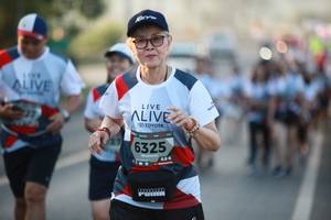 BIB: 6325
                            <button type="button" onclick="openModal(6402183)" class="btn btn-primary btn-sm float-right btn-popup" data-toggle="modal" data-target=".modal-high-quality">
                        <i class="fas fa-shopping-cart"></i> Add to Cart
                    </button>
                                            <button type="button" onclick="isThisMe(6402183, true)" class="btn btn-success btn-sm float-right btn-popup btn-isme hidden" data-toggle="tooltip" data-placement="bottom" title="นี่คือรูปของคุณใช่ไหม คลิกที่นี่เพื่อเอาเข้าอัลบั้ม">
                        <i class="fas fa-plus"></i> Add to album
                    </button>
                    <button type="button" onclick="isThisMe(6402183, false)" class="btn btn-warning btn-sm float-right btn-popup btn-isnotme hidden">
                        <i class="fas fa-ban"></i> Remove from album
                    </button>