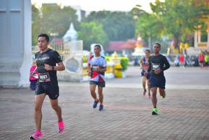 BIB: 3661
                            <button type="button" onclick="openModal(6512782)" class="btn btn-primary btn-sm float-right btn-popup" data-toggle="modal" data-target=".modal-high-quality">
                        <i class="fas fa-shopping-cart"></i> Add to Cart
                    </button>
                                            <button type="button" onclick="isThisMe(6512782, true)" class="btn btn-success btn-sm float-right btn-popup btn-isme hidden" data-toggle="tooltip" data-placement="bottom" title="นี่คือรูปของคุณใช่ไหม คลิกที่นี่เพื่อเอาเข้าอัลบั้ม">
                        <i class="fas fa-plus"></i> Add to album
                    </button>
                    <button type="button" onclick="isThisMe(6512782, false)" class="btn btn-warning btn-sm float-right btn-popup btn-isnotme hidden">
                        <i class="fas fa-ban"></i> Remove from album
                    </button>