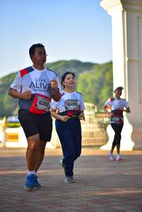 BIB: 6263, 6493
                            <button type="button" onclick="openModal(6510979)" class="btn btn-primary btn-sm float-right btn-popup" data-toggle="modal" data-target=".modal-high-quality">
                        <i class="fas fa-shopping-cart"></i> Add to Cart
                    </button>
                                            <button type="button" onclick="isThisMe(6510979, true)" class="btn btn-success btn-sm float-right btn-popup btn-isme hidden" data-toggle="tooltip" data-placement="bottom" title="นี่คือรูปของคุณใช่ไหม คลิกที่นี่เพื่อเอาเข้าอัลบั้ม">
                        <i class="fas fa-plus"></i> Add to album
                    </button>
                    <button type="button" onclick="isThisMe(6510979, false)" class="btn btn-warning btn-sm float-right btn-popup btn-isnotme hidden">
                        <i class="fas fa-ban"></i> Remove from album
                    </button>