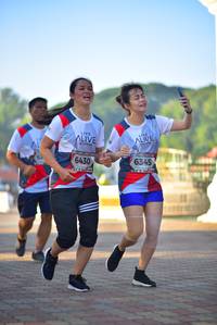 BIB: 6430, 6345
                            <button type="button" onclick="openModal(6509113)" class="btn btn-primary btn-sm float-right btn-popup" data-toggle="modal" data-target=".modal-high-quality">
                        <i class="fas fa-shopping-cart"></i> Add to Cart
                    </button>
                                            <button type="button" onclick="isThisMe(6509113, true)" class="btn btn-success btn-sm float-right btn-popup btn-isme hidden" data-toggle="tooltip" data-placement="bottom" title="นี่คือรูปของคุณใช่ไหม คลิกที่นี่เพื่อเอาเข้าอัลบั้ม">
                        <i class="fas fa-plus"></i> Add to album
                    </button>
                    <button type="button" onclick="isThisMe(6509113, false)" class="btn btn-warning btn-sm float-right btn-popup btn-isnotme hidden">
                        <i class="fas fa-ban"></i> Remove from album
                    </button>