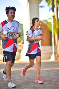 BIB: 661
                            <button type="button" onclick="openModal(6507485)" class="btn btn-primary btn-sm float-right btn-popup" data-toggle="modal" data-target=".modal-high-quality">
                        <i class="fas fa-shopping-cart"></i> Add to Cart
                    </button>
                                            <button type="button" onclick="isThisMe(6507485, true)" class="btn btn-success btn-sm float-right btn-popup btn-isme hidden" data-toggle="tooltip" data-placement="bottom" title="นี่คือรูปของคุณใช่ไหม คลิกที่นี่เพื่อเอาเข้าอัลบั้ม">
                        <i class="fas fa-plus"></i> Add to album
                    </button>
                    <button type="button" onclick="isThisMe(6507485, false)" class="btn btn-warning btn-sm float-right btn-popup btn-isnotme hidden">
                        <i class="fas fa-ban"></i> Remove from album
                    </button>