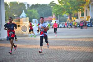 BIB: 3793, 3619
                            <button type="button" onclick="openModal(6513000)" class="btn btn-primary btn-sm float-right btn-popup" data-toggle="modal" data-target=".modal-high-quality">
                        <i class="fas fa-shopping-cart"></i> Add to Cart
                    </button>
                                            <button type="button" onclick="isThisMe(6513000, true)" class="btn btn-success btn-sm float-right btn-popup btn-isme hidden" data-toggle="tooltip" data-placement="bottom" title="นี่คือรูปของคุณใช่ไหม คลิกที่นี่เพื่อเอาเข้าอัลบั้ม">
                        <i class="fas fa-plus"></i> Add to album
                    </button>
                    <button type="button" onclick="isThisMe(6513000, false)" class="btn btn-warning btn-sm float-right btn-popup btn-isnotme hidden">
                        <i class="fas fa-ban"></i> Remove from album
                    </button>