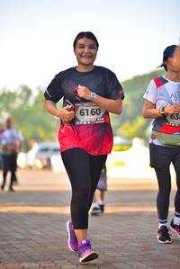 BIB: 6160
                            <button type="button" onclick="openModal(6510558)" class="btn btn-primary btn-sm float-right btn-popup" data-toggle="modal" data-target=".modal-high-quality">
                        <i class="fas fa-shopping-cart"></i> Add to Cart
                    </button>
                                            <button type="button" onclick="isThisMe(6510558, true)" class="btn btn-success btn-sm float-right btn-popup btn-isme hidden" data-toggle="tooltip" data-placement="bottom" title="นี่คือรูปของคุณใช่ไหม คลิกที่นี่เพื่อเอาเข้าอัลบั้ม">
                        <i class="fas fa-plus"></i> Add to album
                    </button>
                    <button type="button" onclick="isThisMe(6510558, false)" class="btn btn-warning btn-sm float-right btn-popup btn-isnotme hidden">
                        <i class="fas fa-ban"></i> Remove from album
                    </button>