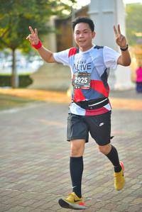 BIB: 2925, 123
                            <button type="button" onclick="openModal(6513278)" class="btn btn-primary btn-sm float-right btn-popup" data-toggle="modal" data-target=".modal-high-quality">
                        <i class="fas fa-shopping-cart"></i> Add to Cart
                    </button>
                                            <button type="button" onclick="isThisMe(6513278, true)" class="btn btn-success btn-sm float-right btn-popup btn-isme hidden" data-toggle="tooltip" data-placement="bottom" title="นี่คือรูปของคุณใช่ไหม คลิกที่นี่เพื่อเอาเข้าอัลบั้ม">
                        <i class="fas fa-plus"></i> Add to album
                    </button>
                    <button type="button" onclick="isThisMe(6513278, false)" class="btn btn-warning btn-sm float-right btn-popup btn-isnotme hidden">
                        <i class="fas fa-ban"></i> Remove from album
                    </button>