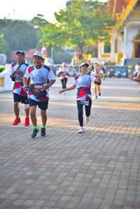 BIB: 055, 2966, 344
                            <button type="button" onclick="openModal(6513300)" class="btn btn-primary btn-sm float-right btn-popup" data-toggle="modal" data-target=".modal-high-quality">
                        <i class="fas fa-shopping-cart"></i> Add to Cart
                    </button>
                                            <button type="button" onclick="isThisMe(6513300, true)" class="btn btn-success btn-sm float-right btn-popup btn-isme hidden" data-toggle="tooltip" data-placement="bottom" title="นี่คือรูปของคุณใช่ไหม คลิกที่นี่เพื่อเอาเข้าอัลบั้ม">
                        <i class="fas fa-plus"></i> Add to album
                    </button>
                    <button type="button" onclick="isThisMe(6513300, false)" class="btn btn-warning btn-sm float-right btn-popup btn-isnotme hidden">
                        <i class="fas fa-ban"></i> Remove from album
                    </button>