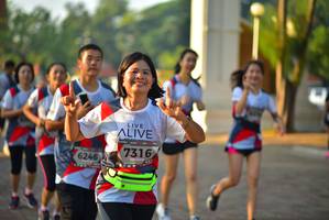 BIB: 7316, 6246
                            <button type="button" onclick="openModal(6505926)" class="btn btn-primary btn-sm float-right btn-popup" data-toggle="modal" data-target=".modal-high-quality">
                        <i class="fas fa-shopping-cart"></i> Add to Cart
                    </button>
                                            <button type="button" onclick="isThisMe(6505926, true)" class="btn btn-success btn-sm float-right btn-popup btn-isme hidden" data-toggle="tooltip" data-placement="bottom" title="นี่คือรูปของคุณใช่ไหม คลิกที่นี่เพื่อเอาเข้าอัลบั้ม">
                        <i class="fas fa-plus"></i> Add to album
                    </button>
                    <button type="button" onclick="isThisMe(6505926, false)" class="btn btn-warning btn-sm float-right btn-popup btn-isnotme hidden">
                        <i class="fas fa-ban"></i> Remove from album
                    </button>