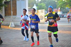 BIB: 3728, 3161
                            <button type="button" onclick="openModal(6513028)" class="btn btn-primary btn-sm float-right btn-popup" data-toggle="modal" data-target=".modal-high-quality">
                        <i class="fas fa-shopping-cart"></i> Add to Cart
                    </button>
                                            <button type="button" onclick="isThisMe(6513028, true)" class="btn btn-success btn-sm float-right btn-popup btn-isme hidden" data-toggle="tooltip" data-placement="bottom" title="นี่คือรูปของคุณใช่ไหม คลิกที่นี่เพื่อเอาเข้าอัลบั้ม">
                        <i class="fas fa-plus"></i> Add to album
                    </button>
                    <button type="button" onclick="isThisMe(6513028, false)" class="btn btn-warning btn-sm float-right btn-popup btn-isnotme hidden">
                        <i class="fas fa-ban"></i> Remove from album
                    </button>