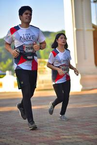 BIB: 769, 7883
                            <button type="button" onclick="openModal(6508846)" class="btn btn-primary btn-sm float-right btn-popup" data-toggle="modal" data-target=".modal-high-quality">
                        <i class="fas fa-shopping-cart"></i> Add to Cart
                    </button>
                                            <button type="button" onclick="isThisMe(6508846, true)" class="btn btn-success btn-sm float-right btn-popup btn-isme hidden" data-toggle="tooltip" data-placement="bottom" title="นี่คือรูปของคุณใช่ไหม คลิกที่นี่เพื่อเอาเข้าอัลบั้ม">
                        <i class="fas fa-plus"></i> Add to album
                    </button>
                    <button type="button" onclick="isThisMe(6508846, false)" class="btn btn-warning btn-sm float-right btn-popup btn-isnotme hidden">
                        <i class="fas fa-ban"></i> Remove from album
                    </button>