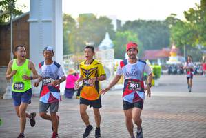 BIB: 3690, 363, 3641, 3803
                            <button type="button" onclick="openModal(6512814)" class="btn btn-primary btn-sm float-right btn-popup" data-toggle="modal" data-target=".modal-high-quality">
                        <i class="fas fa-shopping-cart"></i> Add to Cart
                    </button>
                                            <button type="button" onclick="isThisMe(6512814, true)" class="btn btn-success btn-sm float-right btn-popup btn-isme hidden" data-toggle="tooltip" data-placement="bottom" title="นี่คือรูปของคุณใช่ไหม คลิกที่นี่เพื่อเอาเข้าอัลบั้ม">
                        <i class="fas fa-plus"></i> Add to album
                    </button>
                    <button type="button" onclick="isThisMe(6512814, false)" class="btn btn-warning btn-sm float-right btn-popup btn-isnotme hidden">
                        <i class="fas fa-ban"></i> Remove from album
                    </button>