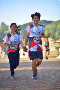 BIB: 6029, 6002
                            <button type="button" onclick="openModal(6509718)" class="btn btn-primary btn-sm float-right btn-popup" data-toggle="modal" data-target=".modal-high-quality">
                        <i class="fas fa-shopping-cart"></i> Add to Cart
                    </button>
                                            <button type="button" onclick="isThisMe(6509718, true)" class="btn btn-success btn-sm float-right btn-popup btn-isme hidden" data-toggle="tooltip" data-placement="bottom" title="นี่คือรูปของคุณใช่ไหม คลิกที่นี่เพื่อเอาเข้าอัลบั้ม">
                        <i class="fas fa-plus"></i> Add to album
                    </button>
                    <button type="button" onclick="isThisMe(6509718, false)" class="btn btn-warning btn-sm float-right btn-popup btn-isnotme hidden">
                        <i class="fas fa-ban"></i> Remove from album
                    </button>