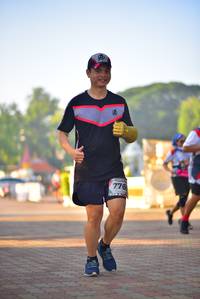 BIB: 776
                            <button type="button" onclick="openModal(6509317)" class="btn btn-primary btn-sm float-right btn-popup" data-toggle="modal" data-target=".modal-high-quality">
                        <i class="fas fa-shopping-cart"></i> Add to Cart
                    </button>
                                            <button type="button" onclick="isThisMe(6509317, true)" class="btn btn-success btn-sm float-right btn-popup btn-isme hidden" data-toggle="tooltip" data-placement="bottom" title="นี่คือรูปของคุณใช่ไหม คลิกที่นี่เพื่อเอาเข้าอัลบั้ม">
                        <i class="fas fa-plus"></i> Add to album
                    </button>
                    <button type="button" onclick="isThisMe(6509317, false)" class="btn btn-warning btn-sm float-right btn-popup btn-isnotme hidden">
                        <i class="fas fa-ban"></i> Remove from album
                    </button>