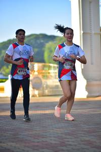 BIB: 6749, 6714
                            <button type="button" onclick="openModal(6507788)" class="btn btn-primary btn-sm float-right btn-popup" data-toggle="modal" data-target=".modal-high-quality">
                        <i class="fas fa-shopping-cart"></i> Add to Cart
                    </button>
                                            <button type="button" onclick="isThisMe(6507788, true)" class="btn btn-success btn-sm float-right btn-popup btn-isme hidden" data-toggle="tooltip" data-placement="bottom" title="นี่คือรูปของคุณใช่ไหม คลิกที่นี่เพื่อเอาเข้าอัลบั้ม">
                        <i class="fas fa-plus"></i> Add to album
                    </button>
                    <button type="button" onclick="isThisMe(6507788, false)" class="btn btn-warning btn-sm float-right btn-popup btn-isnotme hidden">
                        <i class="fas fa-ban"></i> Remove from album
                    </button>