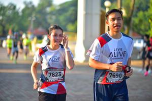 BIB: 7823, 7690
                            <button type="button" onclick="openModal(6505070)" class="btn btn-primary btn-sm float-right btn-popup" data-toggle="modal" data-target=".modal-high-quality">
                        <i class="fas fa-shopping-cart"></i> Add to Cart
                    </button>
                                            <button type="button" onclick="isThisMe(6505070, true)" class="btn btn-success btn-sm float-right btn-popup btn-isme hidden" data-toggle="tooltip" data-placement="bottom" title="นี่คือรูปของคุณใช่ไหม คลิกที่นี่เพื่อเอาเข้าอัลบั้ม">
                        <i class="fas fa-plus"></i> Add to album
                    </button>
                    <button type="button" onclick="isThisMe(6505070, false)" class="btn btn-warning btn-sm float-right btn-popup btn-isnotme hidden">
                        <i class="fas fa-ban"></i> Remove from album
                    </button>