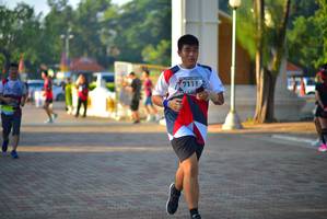 BIB: 7111
                            <button type="button" onclick="openModal(6505377)" class="btn btn-primary btn-sm float-right btn-popup" data-toggle="modal" data-target=".modal-high-quality">
                        <i class="fas fa-shopping-cart"></i> Add to Cart
                    </button>
                                            <button type="button" onclick="isThisMe(6505377, true)" class="btn btn-success btn-sm float-right btn-popup btn-isme hidden" data-toggle="tooltip" data-placement="bottom" title="นี่คือรูปของคุณใช่ไหม คลิกที่นี่เพื่อเอาเข้าอัลบั้ม">
                        <i class="fas fa-plus"></i> Add to album
                    </button>
                    <button type="button" onclick="isThisMe(6505377, false)" class="btn btn-warning btn-sm float-right btn-popup btn-isnotme hidden">
                        <i class="fas fa-ban"></i> Remove from album
                    </button>