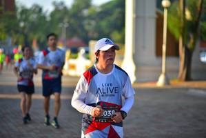 BIB: 038
                            <button type="button" onclick="openModal(6504866)" class="btn btn-primary btn-sm float-right btn-popup" data-toggle="modal" data-target=".modal-high-quality">
                        <i class="fas fa-shopping-cart"></i> Add to Cart
                    </button>
                                            <button type="button" onclick="isThisMe(6504866, true)" class="btn btn-success btn-sm float-right btn-popup btn-isme hidden" data-toggle="tooltip" data-placement="bottom" title="นี่คือรูปของคุณใช่ไหม คลิกที่นี่เพื่อเอาเข้าอัลบั้ม">
                        <i class="fas fa-plus"></i> Add to album
                    </button>
                    <button type="button" onclick="isThisMe(6504866, false)" class="btn btn-warning btn-sm float-right btn-popup btn-isnotme hidden">
                        <i class="fas fa-ban"></i> Remove from album
                    </button>