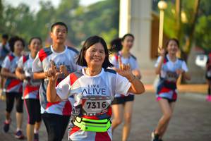 BIB: 7316
                            <button type="button" onclick="openModal(6505943)" class="btn btn-primary btn-sm float-right btn-popup" data-toggle="modal" data-target=".modal-high-quality">
                        <i class="fas fa-shopping-cart"></i> Add to Cart
                    </button>
                                            <button type="button" onclick="isThisMe(6505943, true)" class="btn btn-success btn-sm float-right btn-popup btn-isme hidden" data-toggle="tooltip" data-placement="bottom" title="นี่คือรูปของคุณใช่ไหม คลิกที่นี่เพื่อเอาเข้าอัลบั้ม">
                        <i class="fas fa-plus"></i> Add to album
                    </button>
                    <button type="button" onclick="isThisMe(6505943, false)" class="btn btn-warning btn-sm float-right btn-popup btn-isnotme hidden">
                        <i class="fas fa-ban"></i> Remove from album
                    </button>