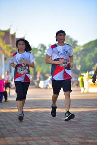 BIB: 7258
                            <button type="button" onclick="openModal(6510894)" class="btn btn-primary btn-sm float-right btn-popup" data-toggle="modal" data-target=".modal-high-quality">
                        <i class="fas fa-shopping-cart"></i> Add to Cart
                    </button>
                                            <button type="button" onclick="isThisMe(6510894, true)" class="btn btn-success btn-sm float-right btn-popup btn-isme hidden" data-toggle="tooltip" data-placement="bottom" title="นี่คือรูปของคุณใช่ไหม คลิกที่นี่เพื่อเอาเข้าอัลบั้ม">
                        <i class="fas fa-plus"></i> Add to album
                    </button>
                    <button type="button" onclick="isThisMe(6510894, false)" class="btn btn-warning btn-sm float-right btn-popup btn-isnotme hidden">
                        <i class="fas fa-ban"></i> Remove from album
                    </button>