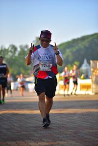 BIB: 7740
                            <button type="button" onclick="openModal(6508407)" class="btn btn-primary btn-sm float-right btn-popup" data-toggle="modal" data-target=".modal-high-quality">
                        <i class="fas fa-shopping-cart"></i> Add to Cart
                    </button>
                                            <button type="button" onclick="isThisMe(6508407, true)" class="btn btn-success btn-sm float-right btn-popup btn-isme hidden" data-toggle="tooltip" data-placement="bottom" title="นี่คือรูปของคุณใช่ไหม คลิกที่นี่เพื่อเอาเข้าอัลบั้ม">
                        <i class="fas fa-plus"></i> Add to album
                    </button>
                    <button type="button" onclick="isThisMe(6508407, false)" class="btn btn-warning btn-sm float-right btn-popup btn-isnotme hidden">
                        <i class="fas fa-ban"></i> Remove from album
                    </button>