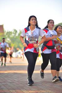 BIB: 6514
                            <button type="button" onclick="openModal(6508296)" class="btn btn-primary btn-sm float-right btn-popup" data-toggle="modal" data-target=".modal-high-quality">
                        <i class="fas fa-shopping-cart"></i> Add to Cart
                    </button>
                                            <button type="button" onclick="isThisMe(6508296, true)" class="btn btn-success btn-sm float-right btn-popup btn-isme hidden" data-toggle="tooltip" data-placement="bottom" title="นี่คือรูปของคุณใช่ไหม คลิกที่นี่เพื่อเอาเข้าอัลบั้ม">
                        <i class="fas fa-plus"></i> Add to album
                    </button>
                    <button type="button" onclick="isThisMe(6508296, false)" class="btn btn-warning btn-sm float-right btn-popup btn-isnotme hidden">
                        <i class="fas fa-ban"></i> Remove from album
                    </button>