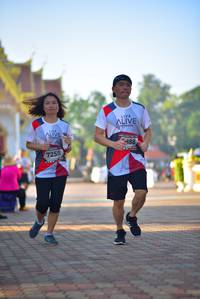 BIB: 888, 7258
                            <button type="button" onclick="openModal(6510940)" class="btn btn-primary btn-sm float-right btn-popup" data-toggle="modal" data-target=".modal-high-quality">
                        <i class="fas fa-shopping-cart"></i> Add to Cart
                    </button>
                                            <button type="button" onclick="isThisMe(6510940, true)" class="btn btn-success btn-sm float-right btn-popup btn-isme hidden" data-toggle="tooltip" data-placement="bottom" title="นี่คือรูปของคุณใช่ไหม คลิกที่นี่เพื่อเอาเข้าอัลบั้ม">
                        <i class="fas fa-plus"></i> Add to album
                    </button>
                    <button type="button" onclick="isThisMe(6510940, false)" class="btn btn-warning btn-sm float-right btn-popup btn-isnotme hidden">
                        <i class="fas fa-ban"></i> Remove from album
                    </button>