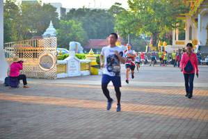 BIB: 377
                            <button type="button" onclick="openModal(6512995)" class="btn btn-primary btn-sm float-right btn-popup" data-toggle="modal" data-target=".modal-high-quality">
                        <i class="fas fa-shopping-cart"></i> Add to Cart
                    </button>
                                            <button type="button" onclick="isThisMe(6512995, true)" class="btn btn-success btn-sm float-right btn-popup btn-isme hidden" data-toggle="tooltip" data-placement="bottom" title="นี่คือรูปของคุณใช่ไหม คลิกที่นี่เพื่อเอาเข้าอัลบั้ม">
                        <i class="fas fa-plus"></i> Add to album
                    </button>
                    <button type="button" onclick="isThisMe(6512995, false)" class="btn btn-warning btn-sm float-right btn-popup btn-isnotme hidden">
                        <i class="fas fa-ban"></i> Remove from album
                    </button>