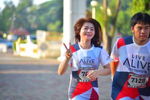 BIB: 7128
                            <button type="button" onclick="openModal(6505972)" class="btn btn-primary btn-sm float-right btn-popup" data-toggle="modal" data-target=".modal-high-quality">
                        <i class="fas fa-shopping-cart"></i> Add to Cart
                    </button>
                                            <button type="button" onclick="isThisMe(6505972, true)" class="btn btn-success btn-sm float-right btn-popup btn-isme hidden" data-toggle="tooltip" data-placement="bottom" title="นี่คือรูปของคุณใช่ไหม คลิกที่นี่เพื่อเอาเข้าอัลบั้ม">
                        <i class="fas fa-plus"></i> Add to album
                    </button>
                    <button type="button" onclick="isThisMe(6505972, false)" class="btn btn-warning btn-sm float-right btn-popup btn-isnotme hidden">
                        <i class="fas fa-ban"></i> Remove from album
                    </button>