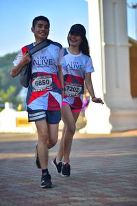 BIB: 6850, 7202
                            <button type="button" onclick="openModal(6509334)" class="btn btn-primary btn-sm float-right btn-popup" data-toggle="modal" data-target=".modal-high-quality">
                        <i class="fas fa-shopping-cart"></i> Add to Cart
                    </button>
                                            <button type="button" onclick="isThisMe(6509334, true)" class="btn btn-success btn-sm float-right btn-popup btn-isme hidden" data-toggle="tooltip" data-placement="bottom" title="นี่คือรูปของคุณใช่ไหม คลิกที่นี่เพื่อเอาเข้าอัลบั้ม">
                        <i class="fas fa-plus"></i> Add to album
                    </button>
                    <button type="button" onclick="isThisMe(6509334, false)" class="btn btn-warning btn-sm float-right btn-popup btn-isnotme hidden">
                        <i class="fas fa-ban"></i> Remove from album
                    </button>