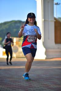 BIB: 4107
                            <button type="button" onclick="openModal(6507878)" class="btn btn-primary btn-sm float-right btn-popup" data-toggle="modal" data-target=".modal-high-quality">
                        <i class="fas fa-shopping-cart"></i> Add to Cart
                    </button>
                                            <button type="button" onclick="isThisMe(6507878, true)" class="btn btn-success btn-sm float-right btn-popup btn-isme hidden" data-toggle="tooltip" data-placement="bottom" title="นี่คือรูปของคุณใช่ไหม คลิกที่นี่เพื่อเอาเข้าอัลบั้ม">
                        <i class="fas fa-plus"></i> Add to album
                    </button>
                    <button type="button" onclick="isThisMe(6507878, false)" class="btn btn-warning btn-sm float-right btn-popup btn-isnotme hidden">
                        <i class="fas fa-ban"></i> Remove from album
                    </button>