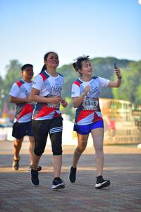 BIB: 6345
                            <button type="button" onclick="openModal(6509095)" class="btn btn-primary btn-sm float-right btn-popup" data-toggle="modal" data-target=".modal-high-quality">
                        <i class="fas fa-shopping-cart"></i> Add to Cart
                    </button>
                                            <button type="button" onclick="isThisMe(6509095, true)" class="btn btn-success btn-sm float-right btn-popup btn-isme hidden" data-toggle="tooltip" data-placement="bottom" title="นี่คือรูปของคุณใช่ไหม คลิกที่นี่เพื่อเอาเข้าอัลบั้ม">
                        <i class="fas fa-plus"></i> Add to album
                    </button>
                    <button type="button" onclick="isThisMe(6509095, false)" class="btn btn-warning btn-sm float-right btn-popup btn-isnotme hidden">
                        <i class="fas fa-ban"></i> Remove from album
                    </button>