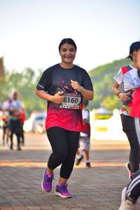 BIB: 6160
                            <button type="button" onclick="openModal(6510556)" class="btn btn-primary btn-sm float-right btn-popup" data-toggle="modal" data-target=".modal-high-quality">
                        <i class="fas fa-shopping-cart"></i> Add to Cart
                    </button>
                                            <button type="button" onclick="isThisMe(6510556, true)" class="btn btn-success btn-sm float-right btn-popup btn-isme hidden" data-toggle="tooltip" data-placement="bottom" title="นี่คือรูปของคุณใช่ไหม คลิกที่นี่เพื่อเอาเข้าอัลบั้ม">
                        <i class="fas fa-plus"></i> Add to album
                    </button>
                    <button type="button" onclick="isThisMe(6510556, false)" class="btn btn-warning btn-sm float-right btn-popup btn-isnotme hidden">
                        <i class="fas fa-ban"></i> Remove from album
                    </button>