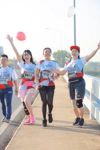 BIB: 719, 6689, 6486, 7115
                            <button type="button" onclick="openModal(6474932)" class="btn btn-primary btn-sm float-right btn-popup" data-toggle="modal" data-target=".modal-high-quality">
                        <i class="fas fa-shopping-cart"></i> Add to Cart
                    </button>
                                            <button type="button" onclick="isThisMe(6474932, true)" class="btn btn-success btn-sm float-right btn-popup btn-isme hidden" data-toggle="tooltip" data-placement="bottom" title="นี่คือรูปของคุณใช่ไหม คลิกที่นี่เพื่อเอาเข้าอัลบั้ม">
                        <i class="fas fa-plus"></i> Add to album
                    </button>
                    <button type="button" onclick="isThisMe(6474932, false)" class="btn btn-warning btn-sm float-right btn-popup btn-isnotme hidden">
                        <i class="fas fa-ban"></i> Remove from album
                    </button>