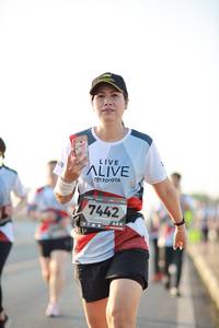 BIB: 7442
                            <button type="button" onclick="openModal(6474290)" class="btn btn-primary btn-sm float-right btn-popup" data-toggle="modal" data-target=".modal-high-quality">
                        <i class="fas fa-shopping-cart"></i> Add to Cart
                    </button>
                                            <button type="button" onclick="isThisMe(6474290, true)" class="btn btn-success btn-sm float-right btn-popup btn-isme hidden" data-toggle="tooltip" data-placement="bottom" title="นี่คือรูปของคุณใช่ไหม คลิกที่นี่เพื่อเอาเข้าอัลบั้ม">
                        <i class="fas fa-plus"></i> Add to album
                    </button>
                    <button type="button" onclick="isThisMe(6474290, false)" class="btn btn-warning btn-sm float-right btn-popup btn-isnotme hidden">
                        <i class="fas fa-ban"></i> Remove from album
                    </button>