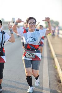 BIB: 6470
                            <button type="button" onclick="openModal(6474201)" class="btn btn-primary btn-sm float-right btn-popup" data-toggle="modal" data-target=".modal-high-quality">
                        <i class="fas fa-shopping-cart"></i> Add to Cart
                    </button>
                                            <button type="button" onclick="isThisMe(6474201, true)" class="btn btn-success btn-sm float-right btn-popup btn-isme hidden" data-toggle="tooltip" data-placement="bottom" title="นี่คือรูปของคุณใช่ไหม คลิกที่นี่เพื่อเอาเข้าอัลบั้ม">
                        <i class="fas fa-plus"></i> Add to album
                    </button>
                    <button type="button" onclick="isThisMe(6474201, false)" class="btn btn-warning btn-sm float-right btn-popup btn-isnotme hidden">
                        <i class="fas fa-ban"></i> Remove from album
                    </button>