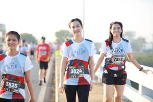 BIB: 7382, 3824, 3825
                            <button type="button" onclick="openModal(6474307)" class="btn btn-primary btn-sm float-right btn-popup" data-toggle="modal" data-target=".modal-high-quality">
                        <i class="fas fa-shopping-cart"></i> Add to Cart
                    </button>
                                            <button type="button" onclick="isThisMe(6474307, true)" class="btn btn-success btn-sm float-right btn-popup btn-isme hidden" data-toggle="tooltip" data-placement="bottom" title="นี่คือรูปของคุณใช่ไหม คลิกที่นี่เพื่อเอาเข้าอัลบั้ม">
                        <i class="fas fa-plus"></i> Add to album
                    </button>
                    <button type="button" onclick="isThisMe(6474307, false)" class="btn btn-warning btn-sm float-right btn-popup btn-isnotme hidden">
                        <i class="fas fa-ban"></i> Remove from album
                    </button>