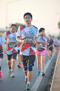 BIB: 3746, 124, 177
                            <button type="button" onclick="openModal(6472627)" class="btn btn-primary btn-sm float-right btn-popup" data-toggle="modal" data-target=".modal-high-quality">
                        <i class="fas fa-shopping-cart"></i> Add to Cart
                    </button>
                                            <button type="button" onclick="isThisMe(6472627, true)" class="btn btn-success btn-sm float-right btn-popup btn-isme hidden" data-toggle="tooltip" data-placement="bottom" title="นี่คือรูปของคุณใช่ไหม คลิกที่นี่เพื่อเอาเข้าอัลบั้ม">
                        <i class="fas fa-plus"></i> Add to album
                    </button>
                    <button type="button" onclick="isThisMe(6472627, false)" class="btn btn-warning btn-sm float-right btn-popup btn-isnotme hidden">
                        <i class="fas fa-ban"></i> Remove from album
                    </button>