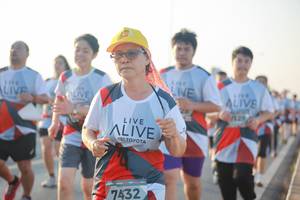 BIB: 7432
                            <button type="button" onclick="openModal(6473757)" class="btn btn-primary btn-sm float-right btn-popup" data-toggle="modal" data-target=".modal-high-quality">
                        <i class="fas fa-shopping-cart"></i> Add to Cart
                    </button>
                                            <button type="button" onclick="isThisMe(6473757, true)" class="btn btn-success btn-sm float-right btn-popup btn-isme hidden" data-toggle="tooltip" data-placement="bottom" title="นี่คือรูปของคุณใช่ไหม คลิกที่นี่เพื่อเอาเข้าอัลบั้ม">
                        <i class="fas fa-plus"></i> Add to album
                    </button>
                    <button type="button" onclick="isThisMe(6473757, false)" class="btn btn-warning btn-sm float-right btn-popup btn-isnotme hidden">
                        <i class="fas fa-ban"></i> Remove from album
                    </button>