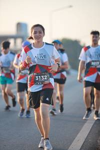 BIB: 3017, 3132, 124
                            <button type="button" onclick="openModal(6473046)" class="btn btn-primary btn-sm float-right btn-popup" data-toggle="modal" data-target=".modal-high-quality">
                        <i class="fas fa-shopping-cart"></i> Add to Cart
                    </button>
                                            <button type="button" onclick="isThisMe(6473046, true)" class="btn btn-success btn-sm float-right btn-popup btn-isme hidden" data-toggle="tooltip" data-placement="bottom" title="นี่คือรูปของคุณใช่ไหม คลิกที่นี่เพื่อเอาเข้าอัลบั้ม">
                        <i class="fas fa-plus"></i> Add to album
                    </button>
                    <button type="button" onclick="isThisMe(6473046, false)" class="btn btn-warning btn-sm float-right btn-popup btn-isnotme hidden">
                        <i class="fas fa-ban"></i> Remove from album
                    </button>