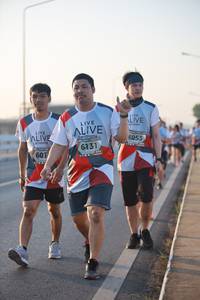 BIB: 6053, 6131, 601
                            <button type="button" onclick="openModal(6473475)" class="btn btn-primary btn-sm float-right btn-popup" data-toggle="modal" data-target=".modal-high-quality">
                        <i class="fas fa-shopping-cart"></i> Add to Cart
                    </button>
                                            <button type="button" onclick="isThisMe(6473475, true)" class="btn btn-success btn-sm float-right btn-popup btn-isme hidden" data-toggle="tooltip" data-placement="bottom" title="นี่คือรูปของคุณใช่ไหม คลิกที่นี่เพื่อเอาเข้าอัลบั้ม">
                        <i class="fas fa-plus"></i> Add to album
                    </button>
                    <button type="button" onclick="isThisMe(6473475, false)" class="btn btn-warning btn-sm float-right btn-popup btn-isnotme hidden">
                        <i class="fas fa-ban"></i> Remove from album
                    </button>