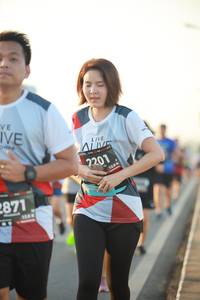 BIB: 2201, 128, 871
                            <button type="button" onclick="openModal(6472807)" class="btn btn-primary btn-sm float-right btn-popup" data-toggle="modal" data-target=".modal-high-quality">
                        <i class="fas fa-shopping-cart"></i> Add to Cart
                    </button>
                                            <button type="button" onclick="isThisMe(6472807, true)" class="btn btn-success btn-sm float-right btn-popup btn-isme hidden" data-toggle="tooltip" data-placement="bottom" title="นี่คือรูปของคุณใช่ไหม คลิกที่นี่เพื่อเอาเข้าอัลบั้ม">
                        <i class="fas fa-plus"></i> Add to album
                    </button>
                    <button type="button" onclick="isThisMe(6472807, false)" class="btn btn-warning btn-sm float-right btn-popup btn-isnotme hidden">
                        <i class="fas fa-ban"></i> Remove from album
                    </button>