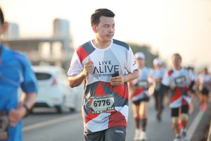 BIB: 6776
                            <button type="button" onclick="openModal(6472786)" class="btn btn-primary btn-sm float-right btn-popup" data-toggle="modal" data-target=".modal-high-quality">
                        <i class="fas fa-shopping-cart"></i> Add to Cart
                    </button>
                                            <button type="button" onclick="isThisMe(6472786, true)" class="btn btn-success btn-sm float-right btn-popup btn-isme hidden" data-toggle="tooltip" data-placement="bottom" title="นี่คือรูปของคุณใช่ไหม คลิกที่นี่เพื่อเอาเข้าอัลบั้ม">
                        <i class="fas fa-plus"></i> Add to album
                    </button>
                    <button type="button" onclick="isThisMe(6472786, false)" class="btn btn-warning btn-sm float-right btn-popup btn-isnotme hidden">
                        <i class="fas fa-ban"></i> Remove from album
                    </button>