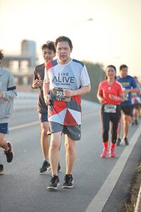 BIB: 303
                            <button type="button" onclick="openModal(6472683)" class="btn btn-primary btn-sm float-right btn-popup" data-toggle="modal" data-target=".modal-high-quality">
                        <i class="fas fa-shopping-cart"></i> Add to Cart
                    </button>
                                            <button type="button" onclick="isThisMe(6472683, true)" class="btn btn-success btn-sm float-right btn-popup btn-isme hidden" data-toggle="tooltip" data-placement="bottom" title="นี่คือรูปของคุณใช่ไหม คลิกที่นี่เพื่อเอาเข้าอัลบั้ม">
                        <i class="fas fa-plus"></i> Add to album
                    </button>
                    <button type="button" onclick="isThisMe(6472683, false)" class="btn btn-warning btn-sm float-right btn-popup btn-isnotme hidden">
                        <i class="fas fa-ban"></i> Remove from album
                    </button>